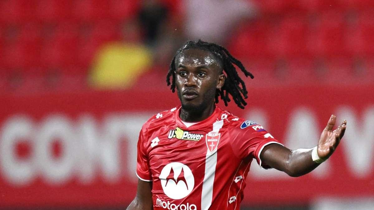 Warren Bondo richiesto anche dalla Premier League inglese 