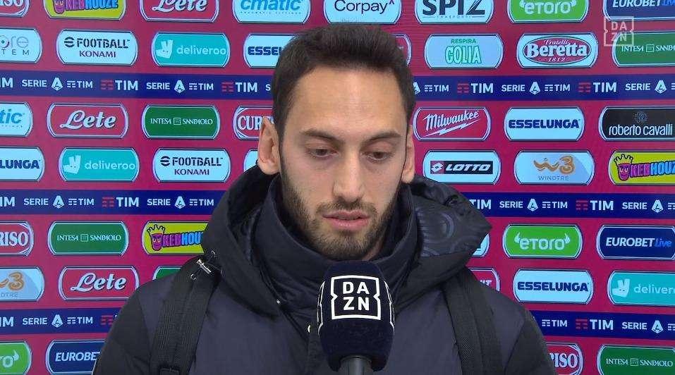 Calhanoglu: "Dobbiamo giocare con lo stesso coraggio visto contro il Napoli"