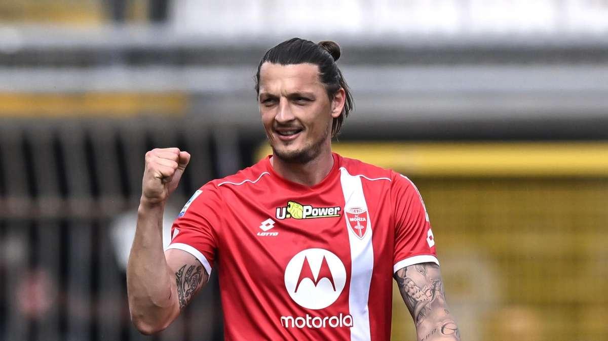 Djuric verso il recupero, dubbi in difesa e trequarti verso l’esordio 