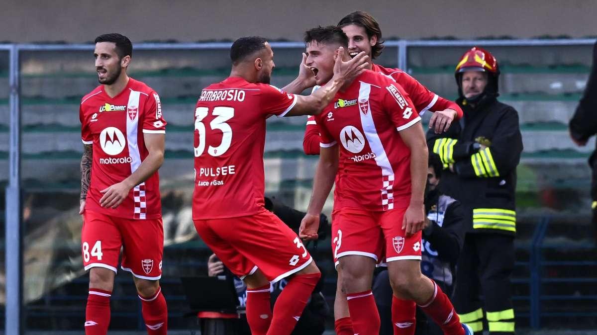 I convocati per Monza-Lecce: out Lekovic, c'è Keita 