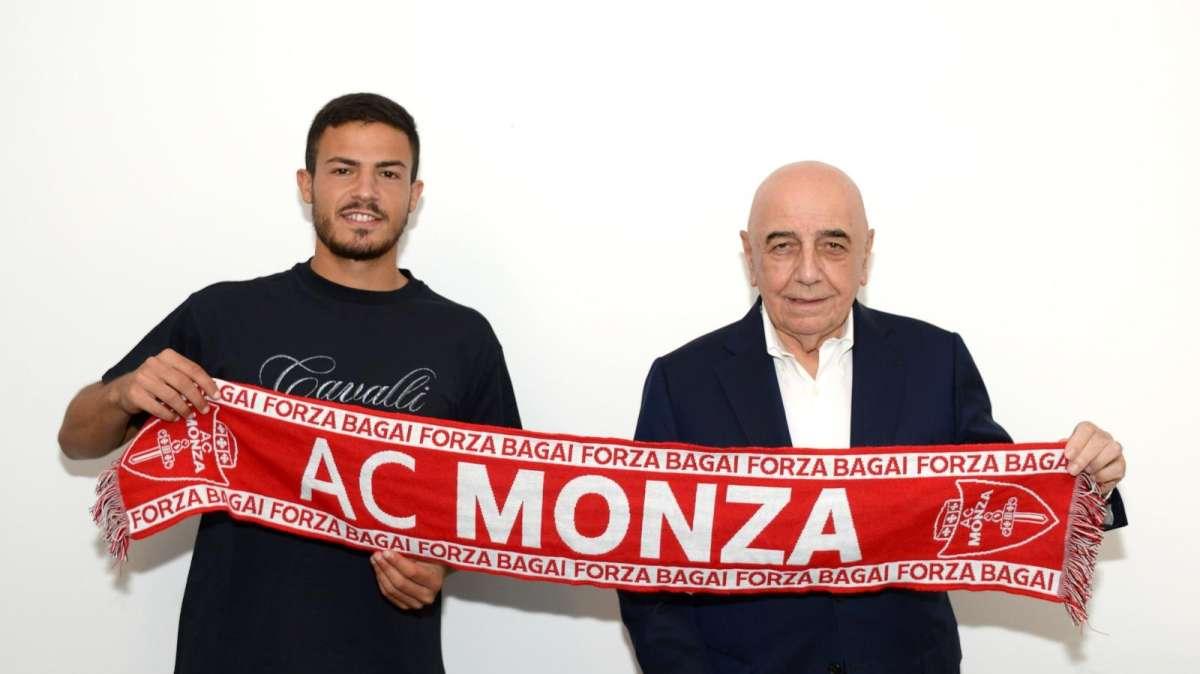 Carboni: "Grazie al Monza e ai miei procuratori che lavorano per il mio bene"