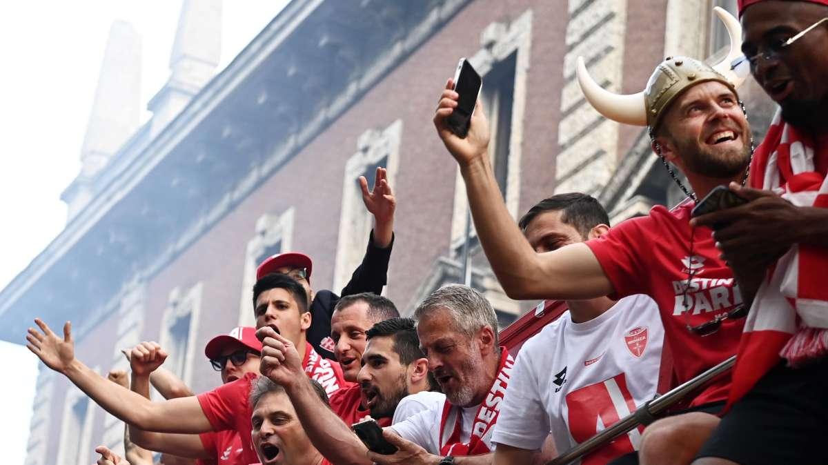 Spazio Club. Festeggia un anno di Serie A con i Fedelissimi