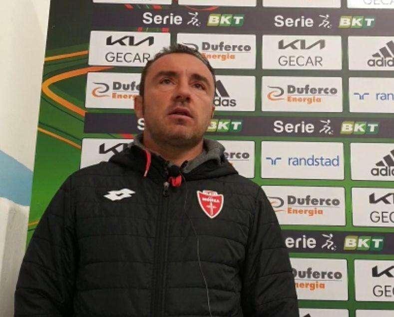 Un pareggio che sa di sconfitta: Brocchi di nuovo in bilico 