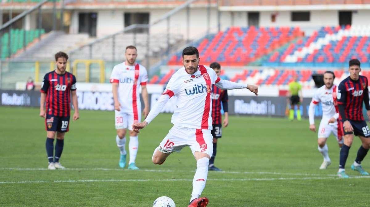 Valoti: "Tanti ricordi a Cosenza. Vincere era importante, ora quattro finali"