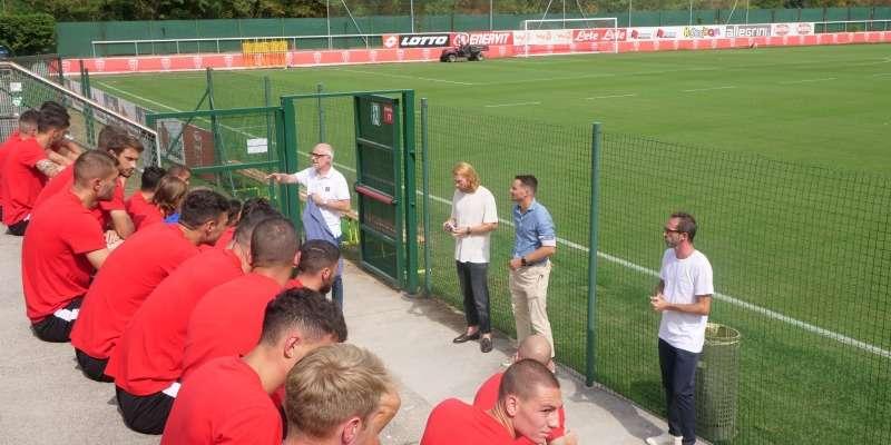 Il Monza incontra l'Assocalciatori prima dell'allenamento, il report odierno