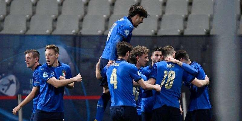 L’Italia U21 di Frattesi e Pirola travolge 4 a 1 la Slovenia e si qualifica ai quarti 