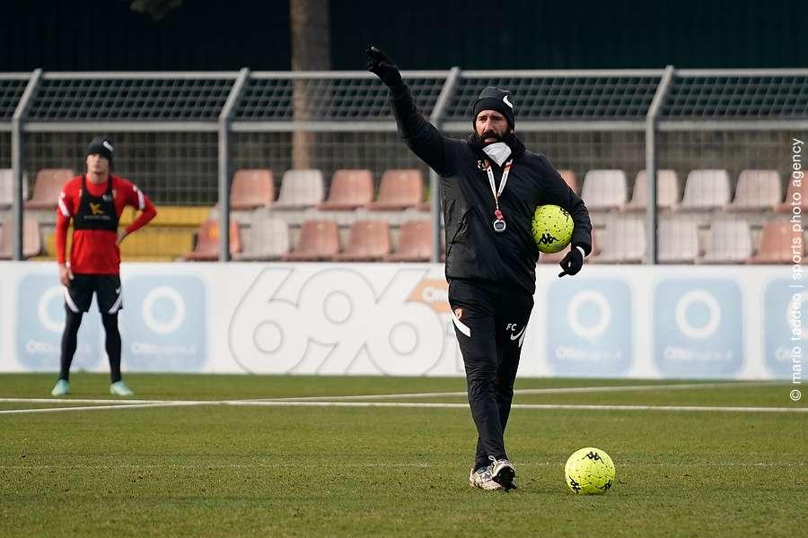 Benevento, Caserta: "Monza squadra forte. Lapadula mi ha chiesto di non essere convocato"
