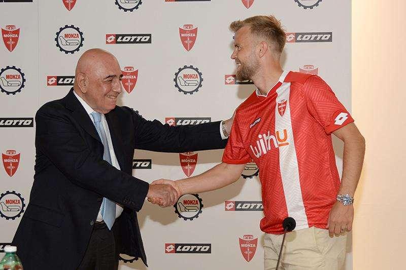 Lucci (ag. Gytkjær): "Galliani e Antonelli bravi a sbaragliare la concorrenza, è un bomber da doppia cifra"