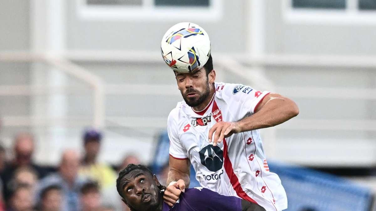 Il “Corriere dello Sport” boccia l’arbitro: “Manca un rosso per …”