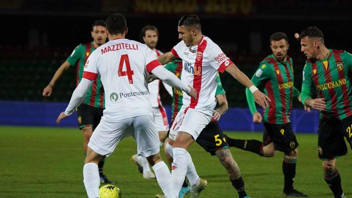 Le pagelle di Ternana-Monza 1-0: Di Gregorio e Valoti i migliori