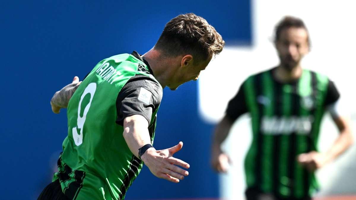 Sirene estere per Andrea Pinamonti: asta per l’attaccante 