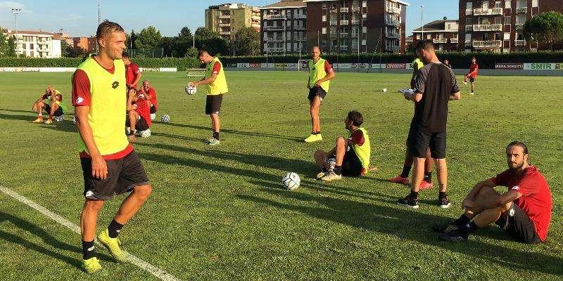 Doppia seduta per i biancorossi a Monzello