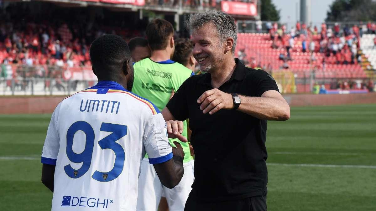 Samuel Umtiti vuole tornare in Serie A: l’agente avrebbe sondato…