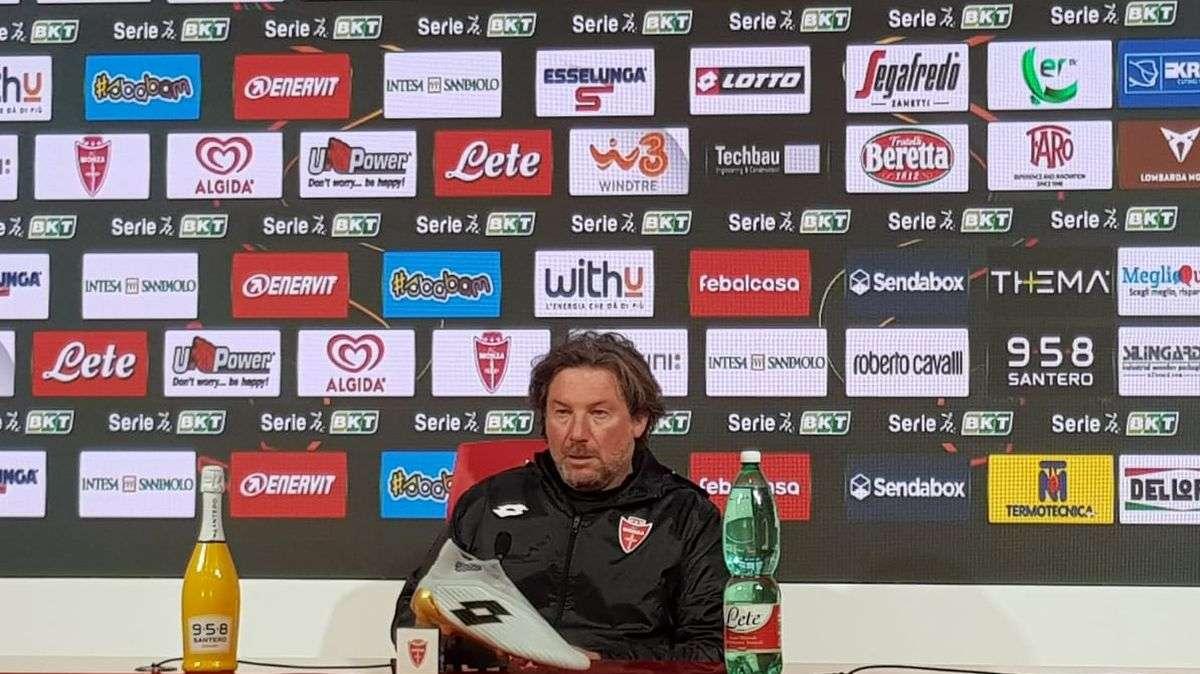 Stroppa: "Con il Vicenza gara difficilissima. Vignato? Ho voglia di farlo giocare"