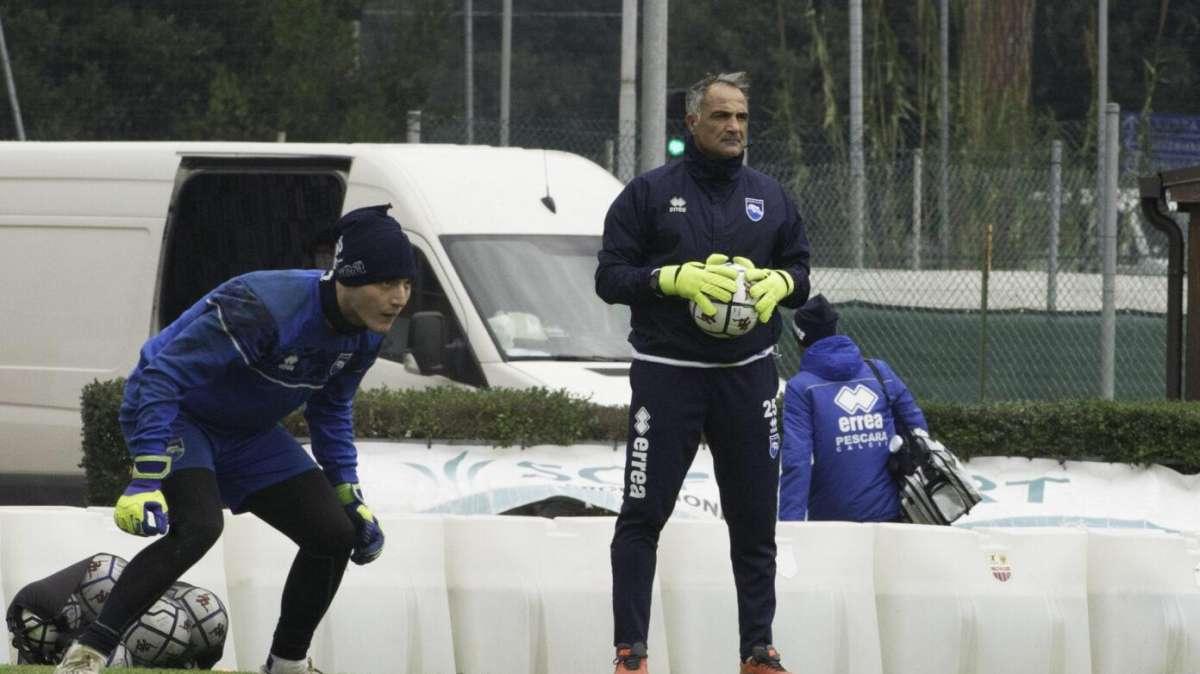 Il Pescara continua a preparare la sfida al Monza, ma in 6 sono ancora out