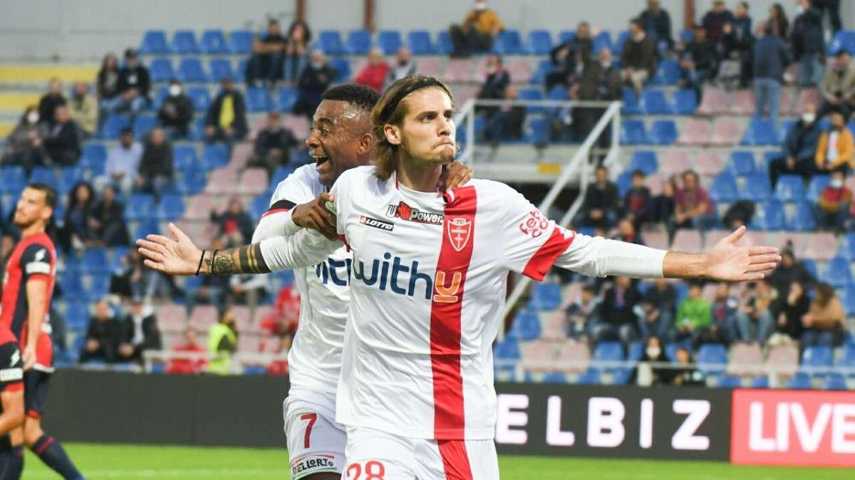 Le pagelle di Crotone-Monza 1-1: Colpani ancora protagonista