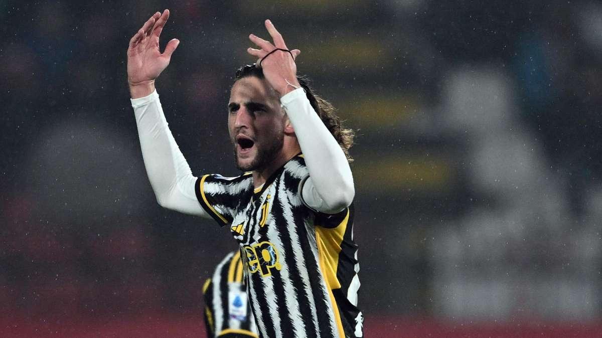 Polemica social tra lo juventino Rabiot e Gagliardini 