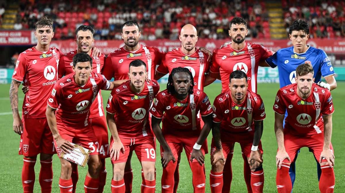 I convocati per Parma-Monza: fuori Kyriakopoulos, distorsione per Mota