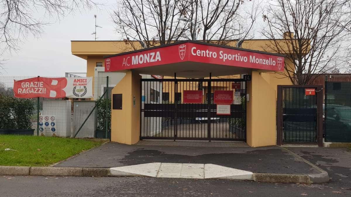 Monzello: primo allenamento in gruppo per Balotelli con chi ha saltato Venezia