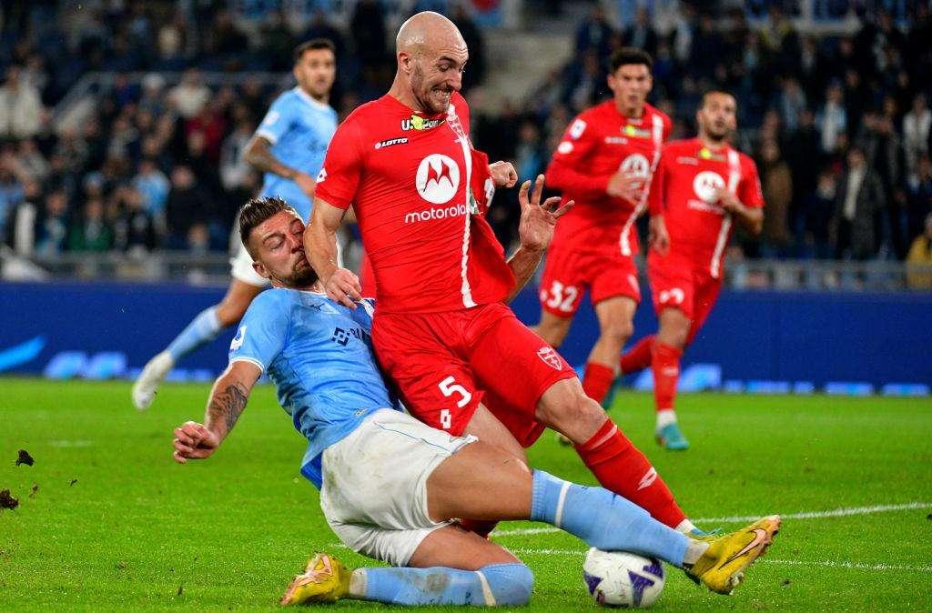 Le pagelle di Lazio-Monza 1-0: Di Gregorio, sbavatura decisiva. Sicurezza Carlos Augusto