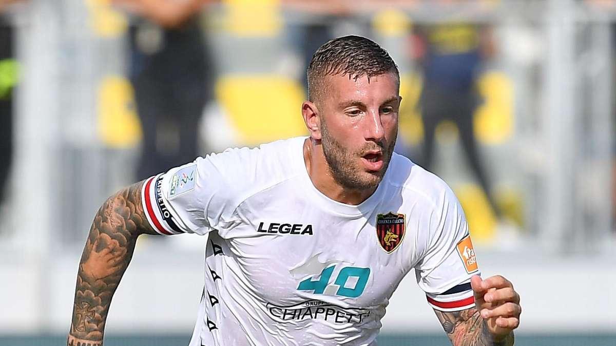 Cosenza, Carretta al 45’: “Non abbiamo paura, ma questa è una partita delicata”