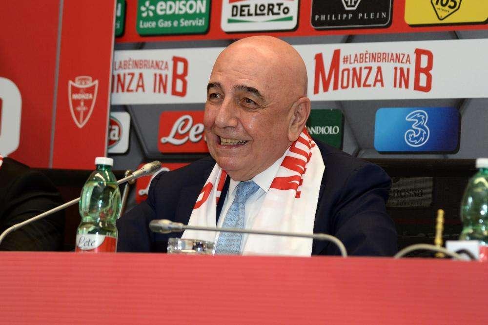 Galliani: "Obiettivo serie A, questi successi prolungamento del Milan di Berlusconi. Sul mercato..."