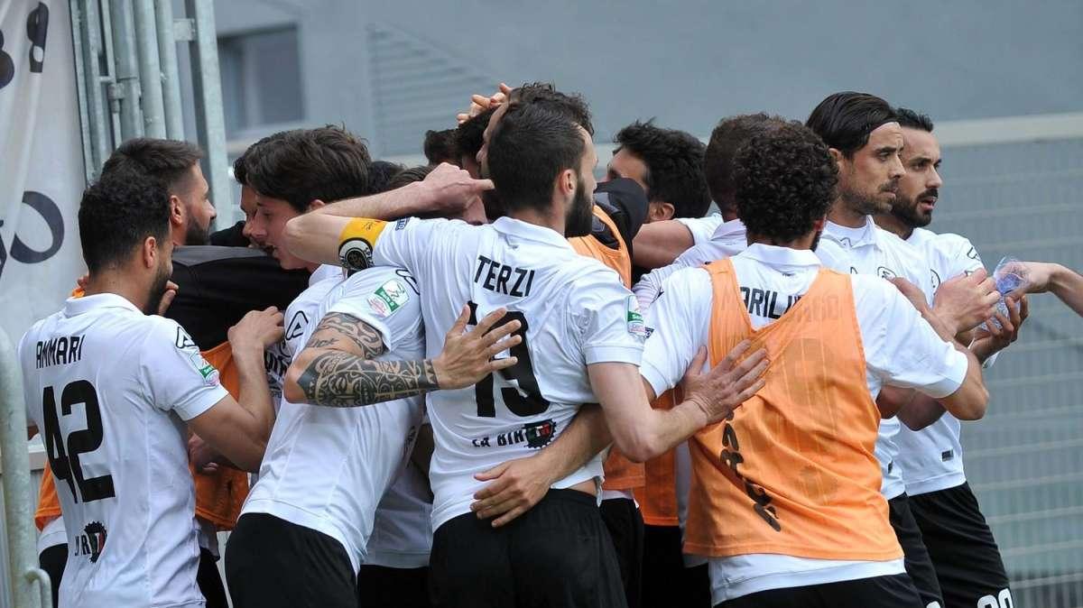 Lo Spezia rimonta il Chievo: Italiano vola in finale play off