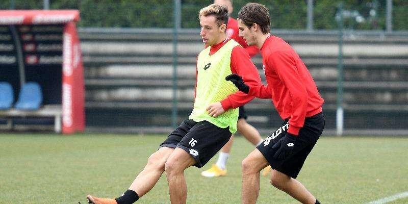 Allenamento mattutino a Monzello: tanta tattica per i biancorossi