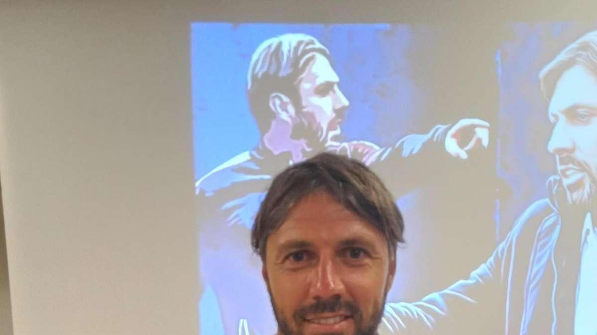 Renate, Dossena: "Contento della risposta dei miei ragazzi, siamo in campo da poco"