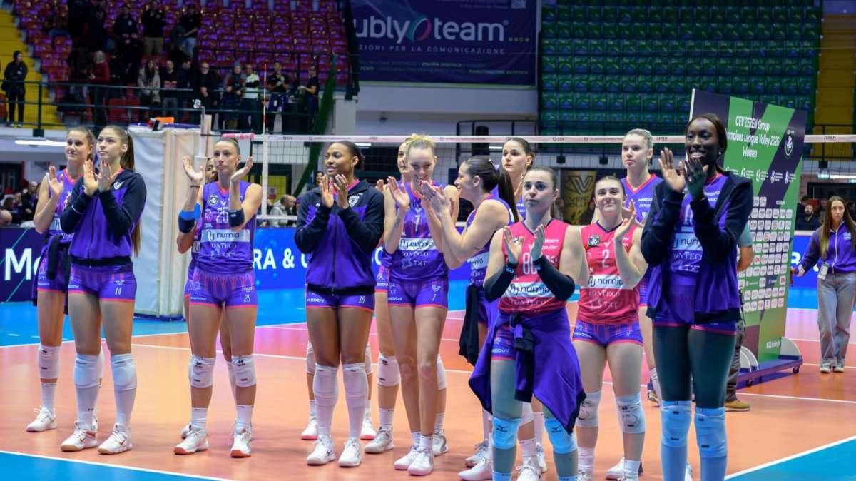 FOTOGALLERY - La Vero Volley Milano schianta 3-0 l'OK Železničar Lajkovac