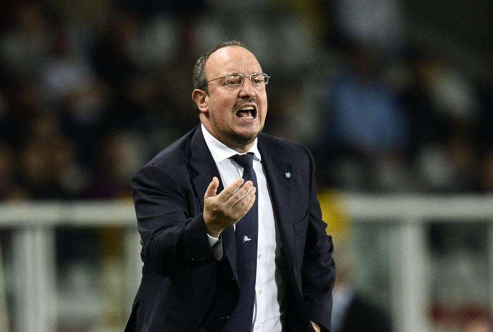 Benitez: "Tante gare, non è facile avere ritmo contro le squadre che si difendono e ripartono. Ora serve freschezza per giovedì col Porto. Hamsik? Massima fiducia in lui"