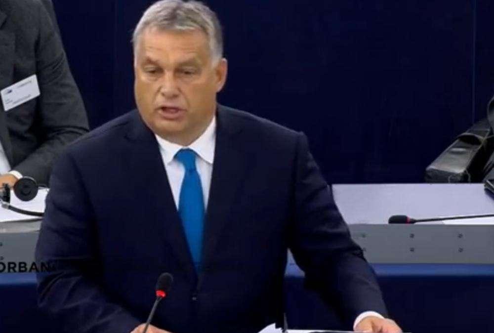 Coronavirus, decisione forte in Ungheria: il premier Orban ottiene pieni poteri