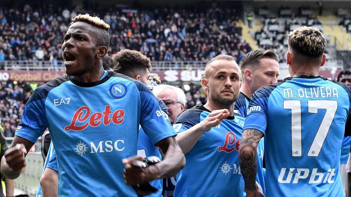 Osimhen è il miglior bomber africano della storia della Serie A: eguagliato Eto'o