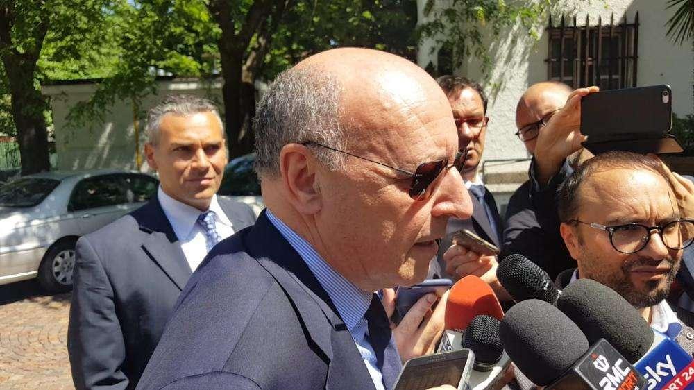 Dalla Spagna - Juve-Cr7, sorgono i dubbi di Marotta: la trattativa va avanti ma emergono delle problematiche