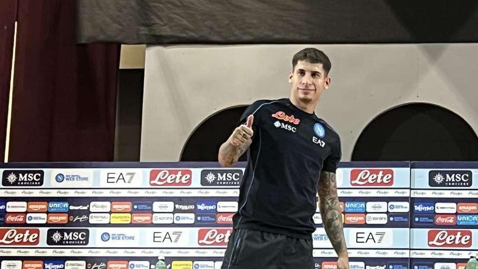 RILEGGI LIVE - Olivera: "Scelto Napoli perchè club internazionale. Kvara? Jugadorazo! Su Mario Rui e la 17 di Hamsik..."