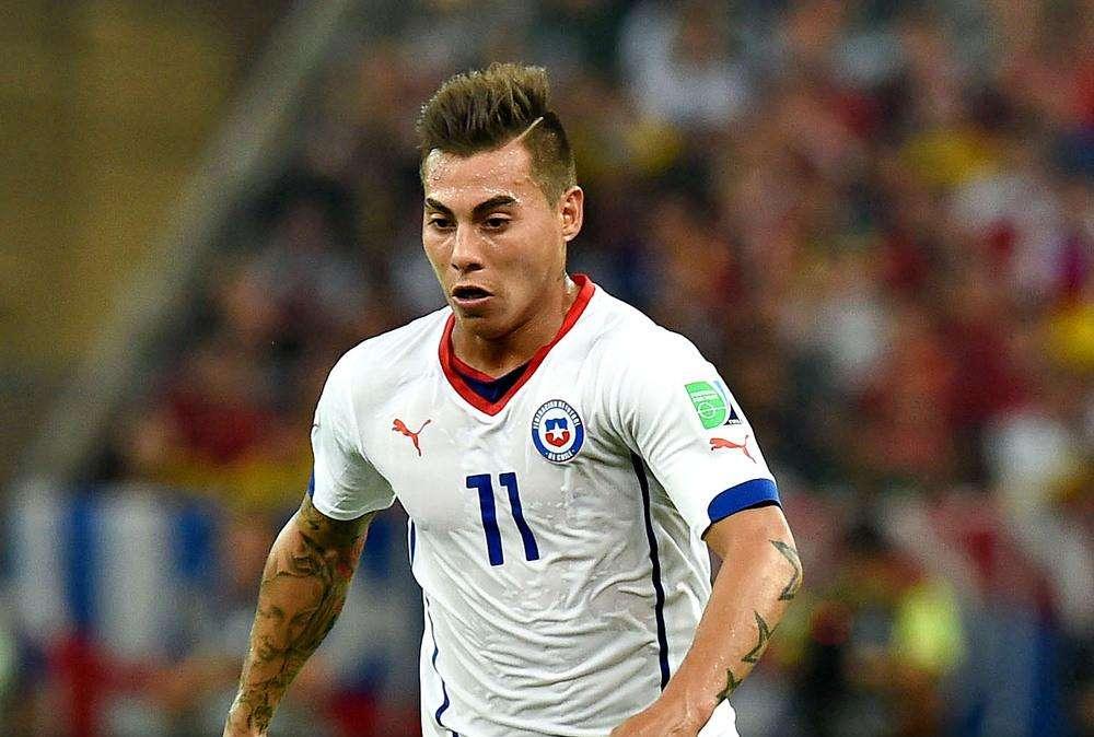 Incredibile in Cile-Bolivia: il portiere si rompe il tendine d'Achille e l'ex azzurro Vargas segna