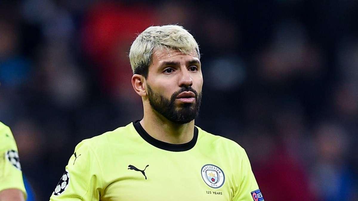 VIDEO - Aguero colto da un malore durante una diretta Twitch: "Ho avuto una lieve aritmia"