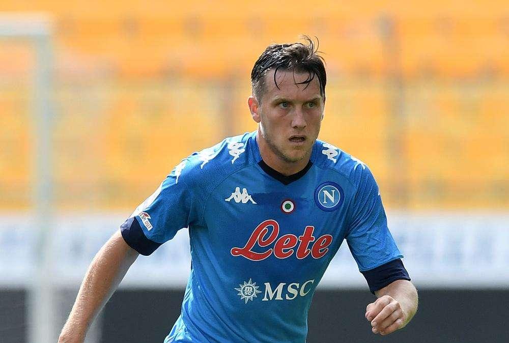 RILEGGI LIVE - Cagliari-Napoli 1-4: (60' Joao Pedro, 25', 62' Zielinski, 75' Lozano 86' Insigne rig.)