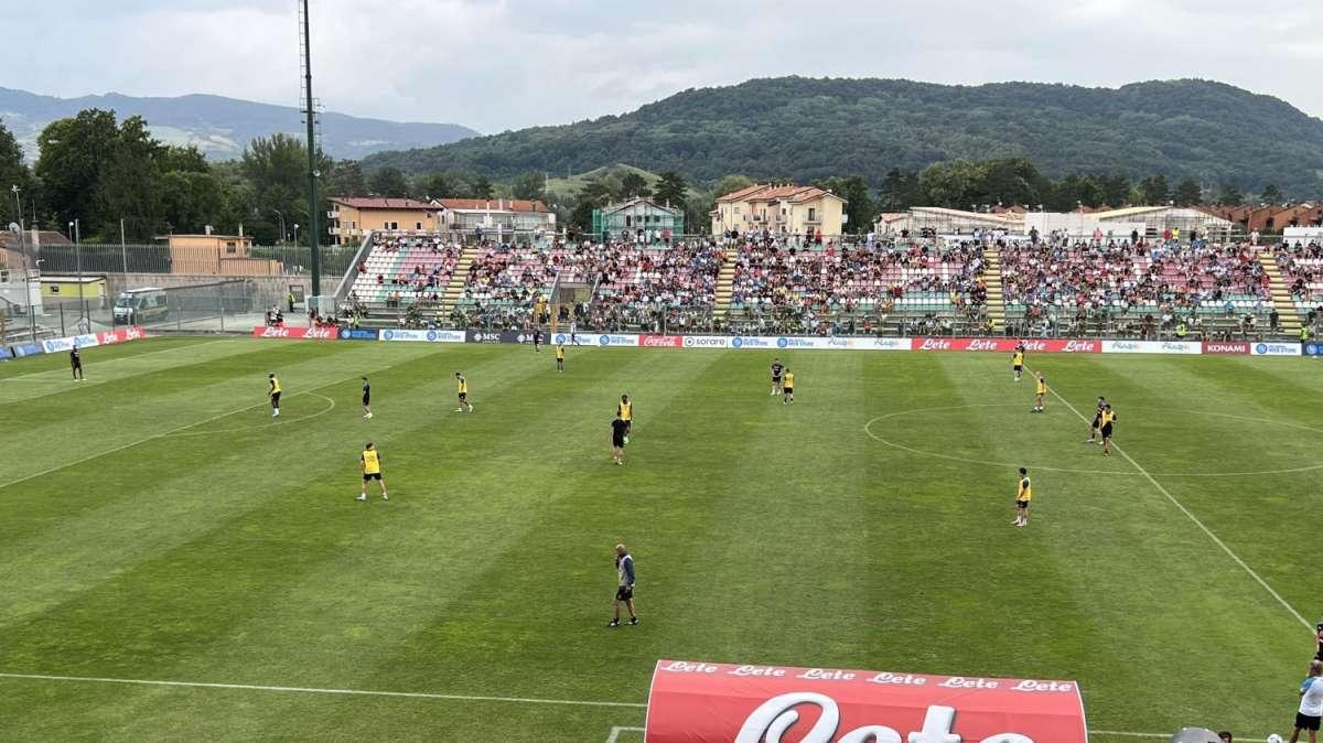 RILEGGI LIVE - Castel di Sangro, day 14: lavoro tattico, schemi su calci piazzati e partitella