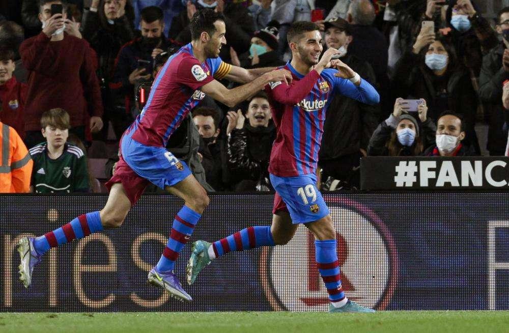 Barcellona, altri 4 gol anche all'Osasuna ed ora Xavi è terzo in classifica