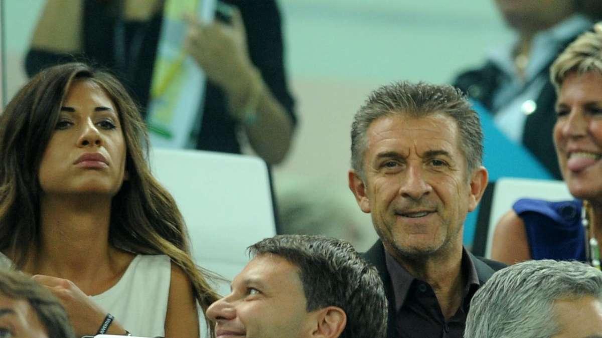 Ezio Greggio durissimo: "Proprietà Juve incapace! Squadra di bidoni, povero Spalletti"