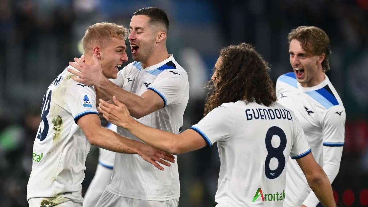 Incredibile Lazio: vince all’ultimo respiro a Plzen in 9 uomini 