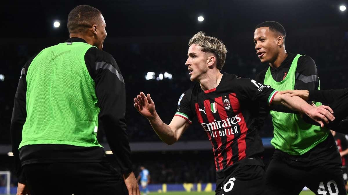 "Napoli vede il Diavolo, Milan fantastico e Leao formato gigante", il commento del Cds