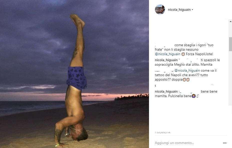 FOTO - Scontro social tra Nicolas Higuain e alcuni tifosi azzurri: "Come sbaglia i rigori tuo fratello...", "Zitto, mamita"