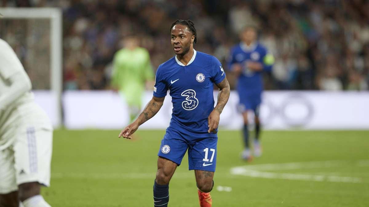 Sterling, il Napoli avanza e si studia la formula: l'inglese aspetta gli azzurri