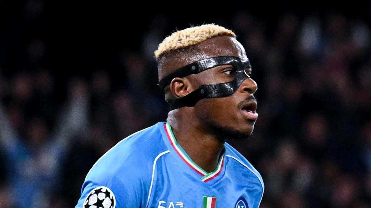 Cds - Osimhen riconoscente verso il Napoli: non ha alcuna intenzione di liberarsi tra 18 mesi a zero