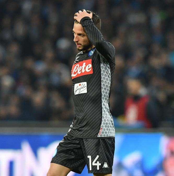 Napoli-Juve, altro flop di un tridente spremuto: emerge il limite della gestione Sarri