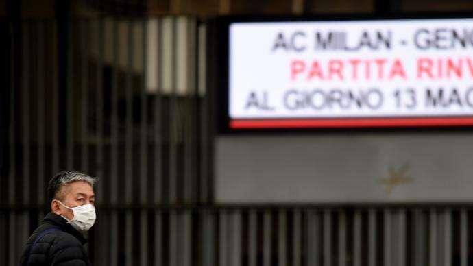 Porte chiuse o rinvio? Il parere dell'esperto dell'OMS: "Calcio deve evitare la pandemia"