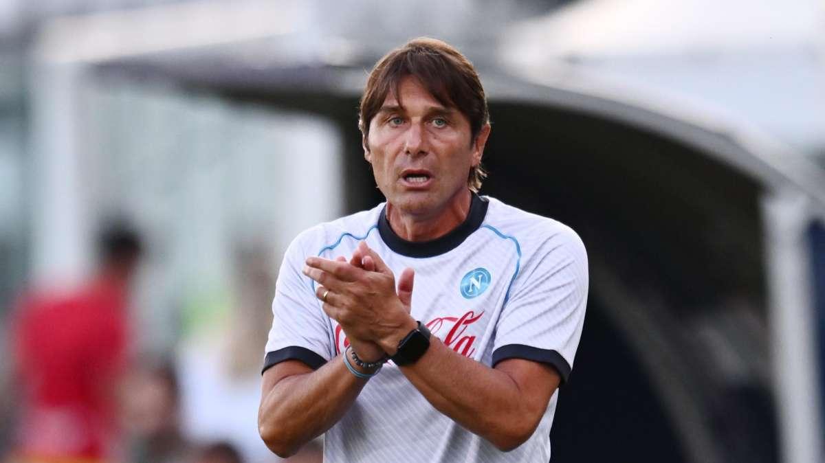 Conte rientrato a Castel Volturno, Sky: confronti serrati con lo staff per una ragione