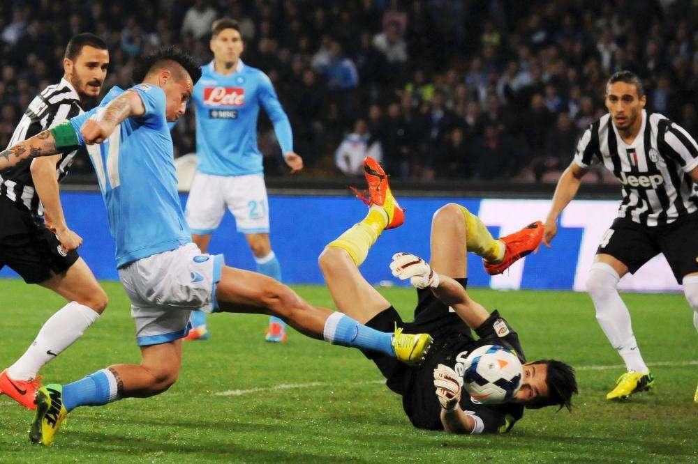 VIDEO - Il Napoli ricorda il suo ultimo trofeo, 5 anni fa oggi: che emozione quella Supercoppa con la Juve